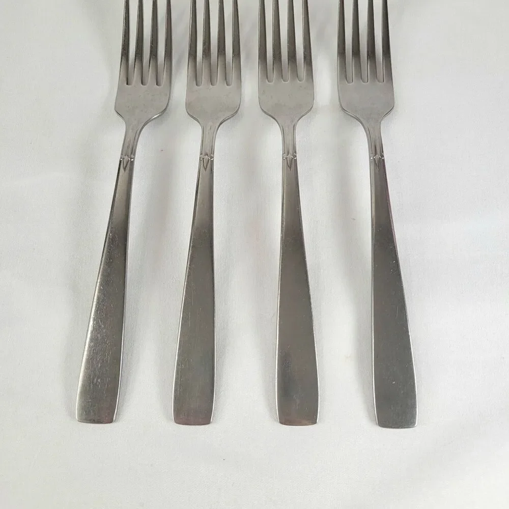 Oneida Satin Accent Stainless USA Flatware Set 4 Dinner Forks 7 3/8